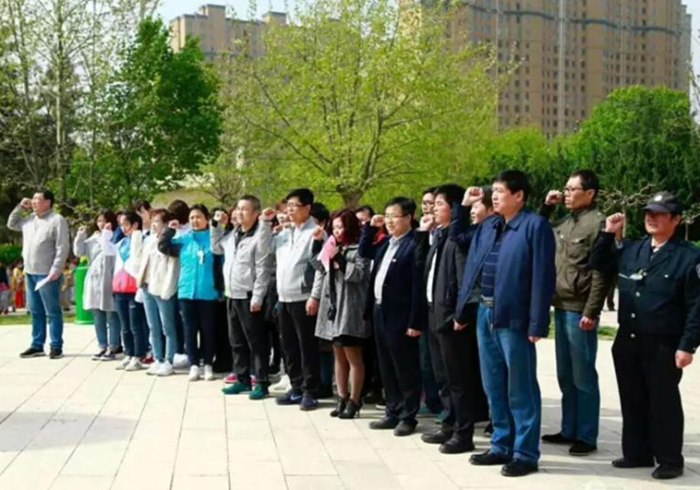 教教大家“扬帆有人开挂吗”(果然有透视挂)