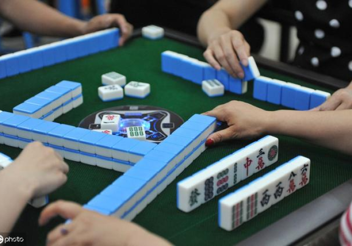 【独家发现】“中至南昌麻将调胜率”(曝光透视必备猫腻)